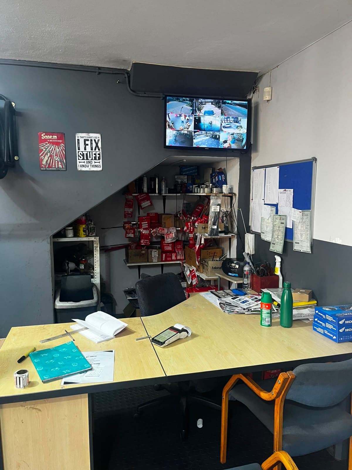 The front office and service desk